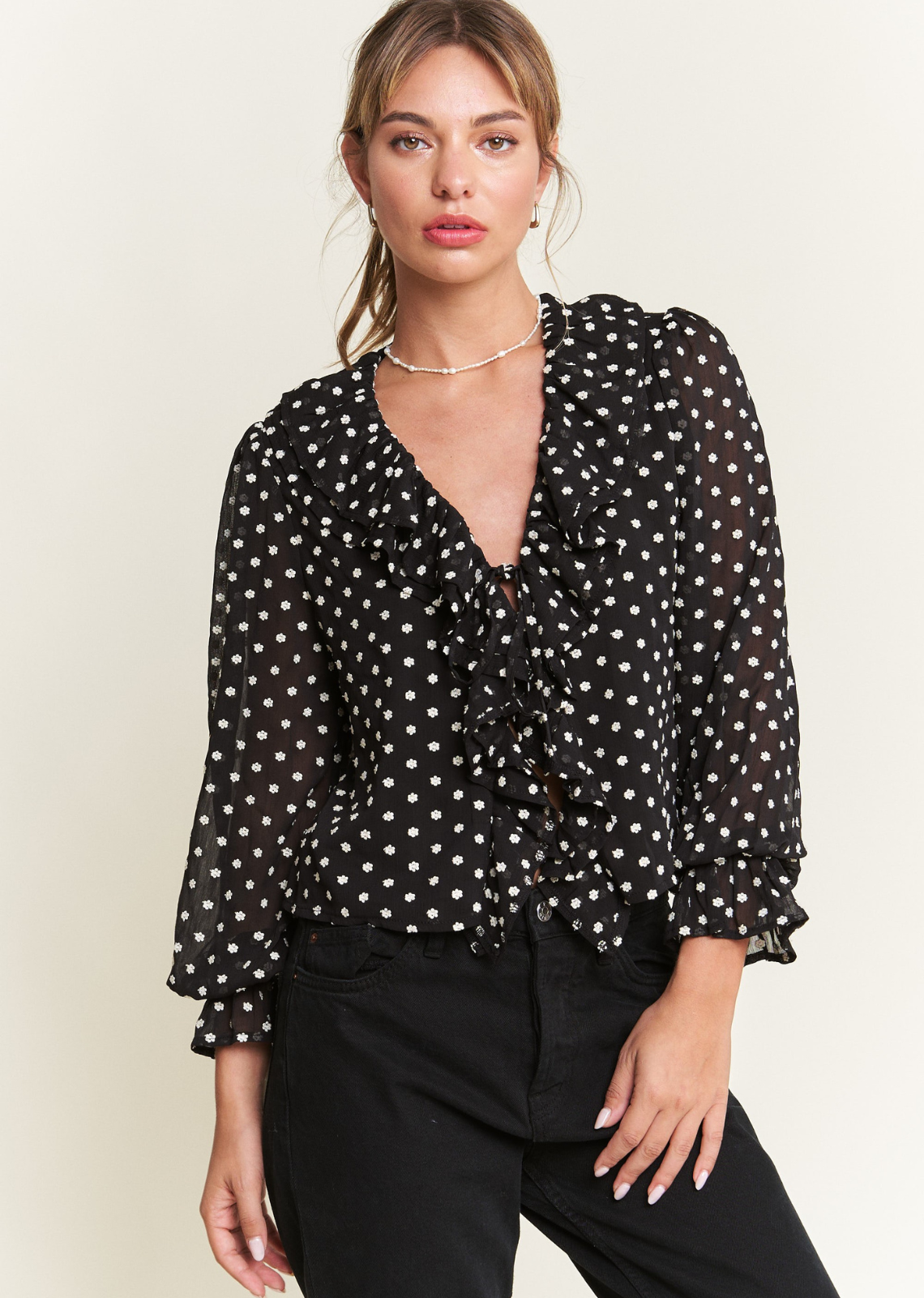 Daisy Tie Front Top