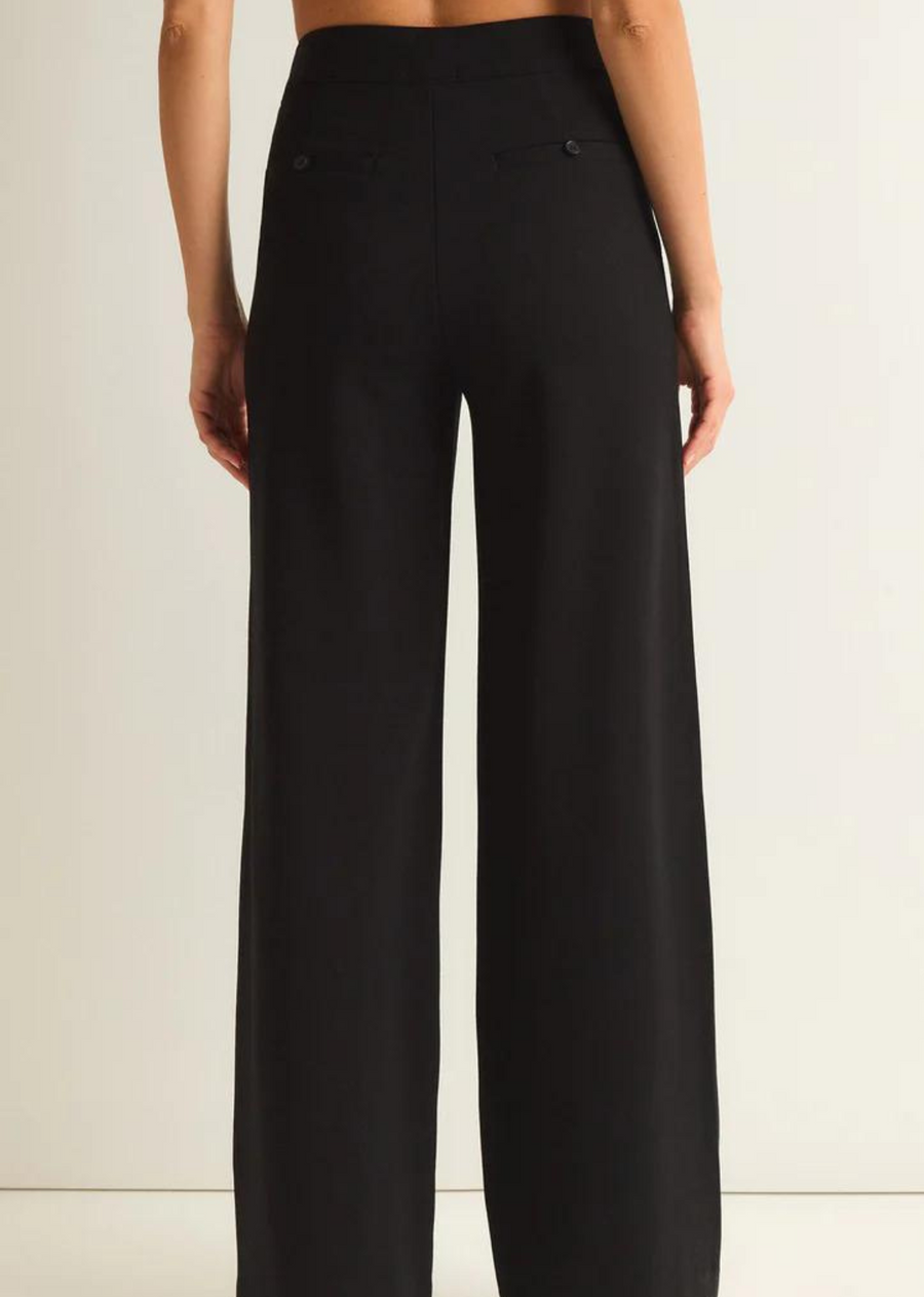 Looking for your new fave trouser? The Do It All Trouser Pant is made of our new ponte fabric that gives it a structured yet elevated feel. Perfect for dressing up or down, you'll want this pant on hand for any occasions that call for a touch of classy.