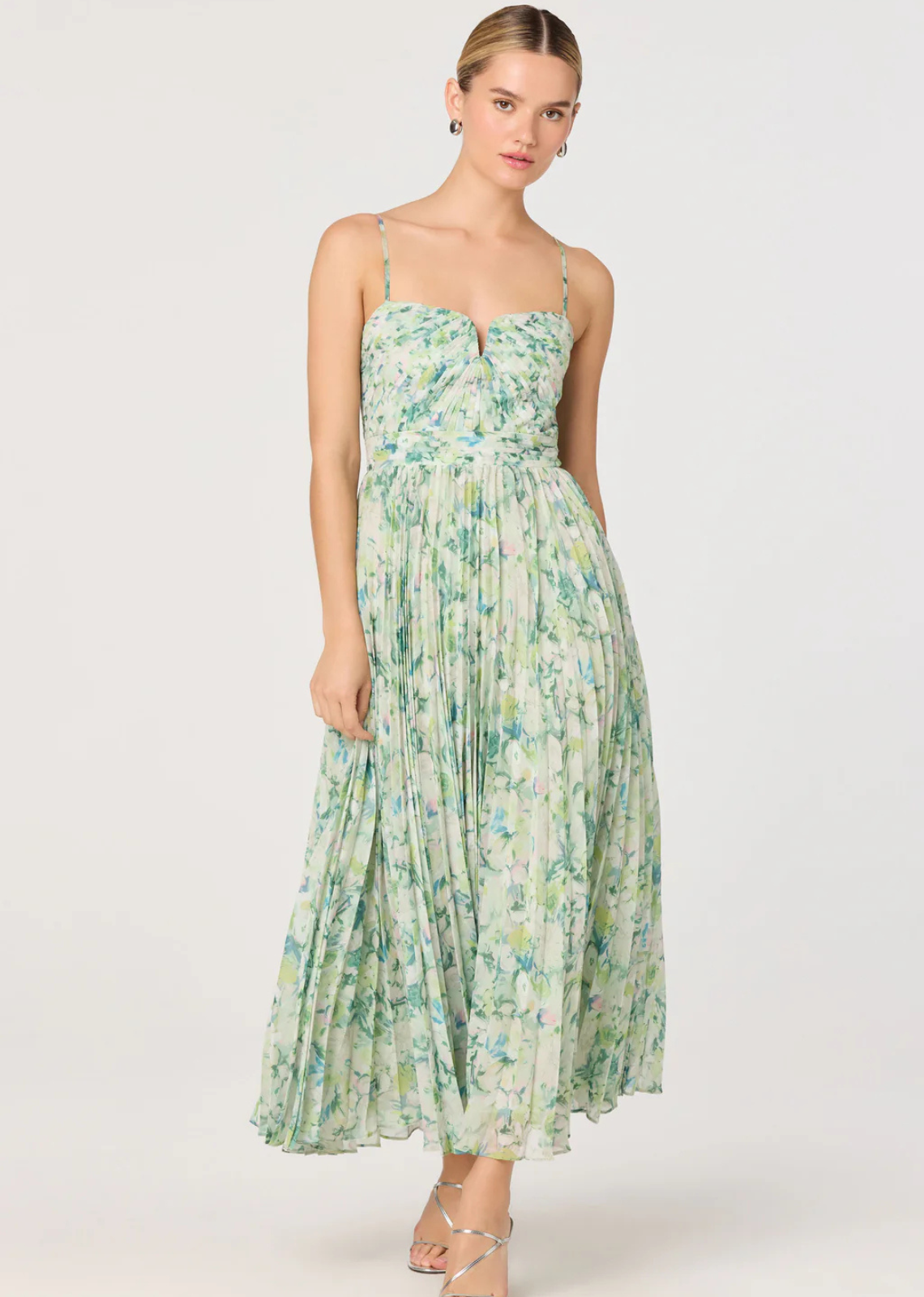ASTR Bayley Floral Pleated Maxi Dress - Green Floral