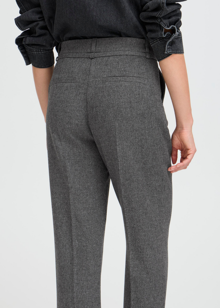 B.Young Byetona Pant