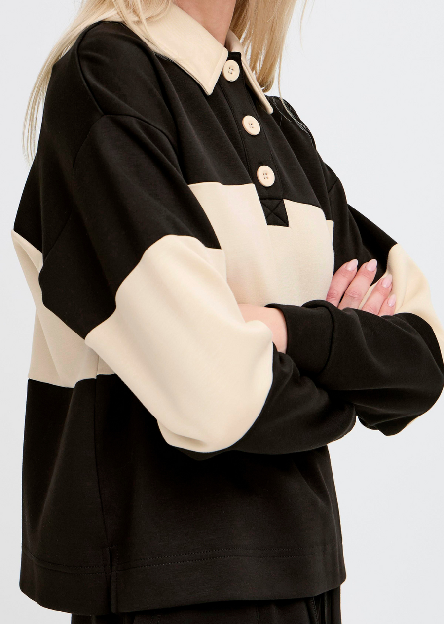 B.Young Contrast Polo