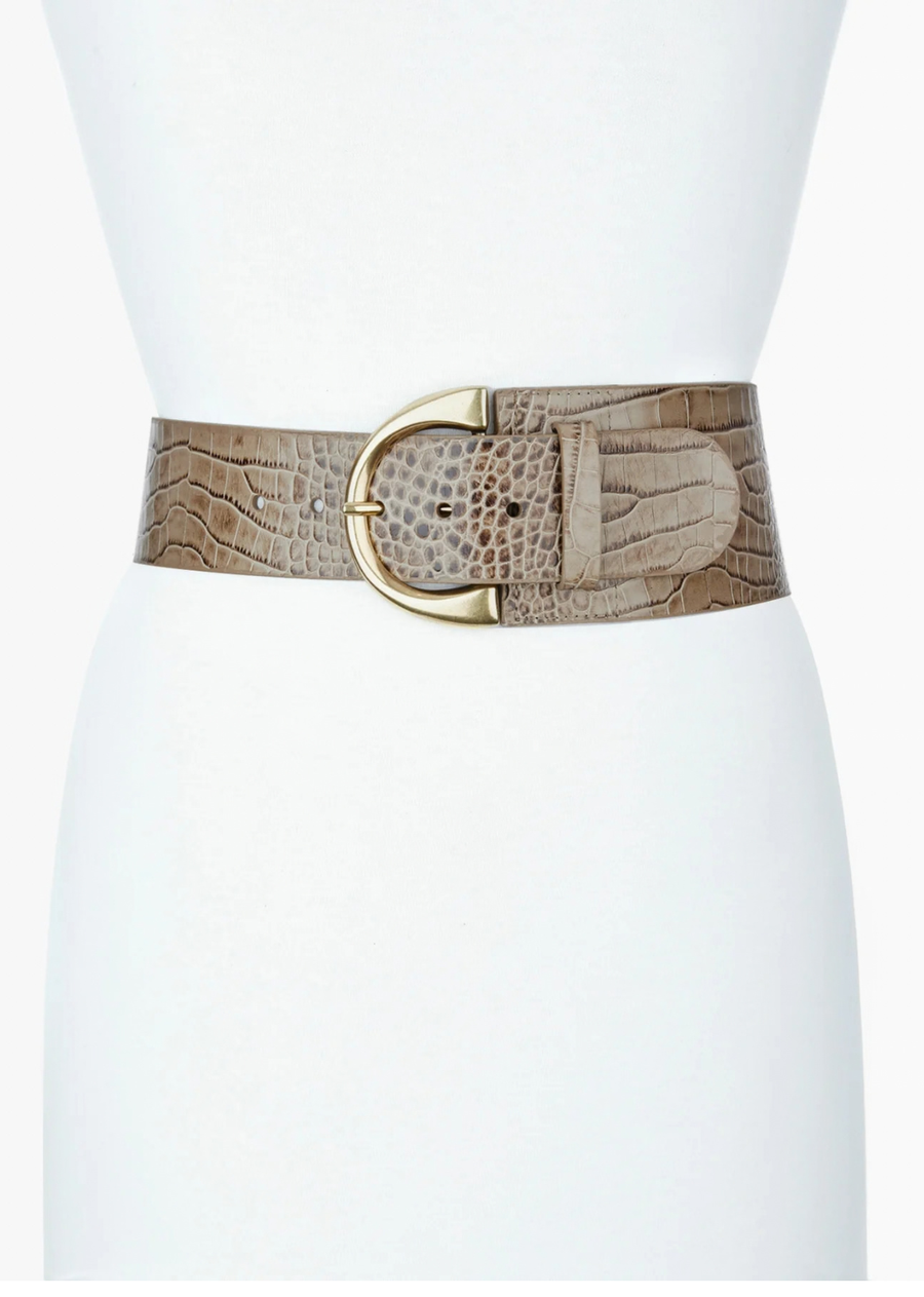 Kalie is an elegant waist cincher with Italian hardware and a curve hugging leather strap. A great statement piece that can be worn over a dress, blazer or coat.

50mm strap width
Made with vegetable tanned leather from Italy