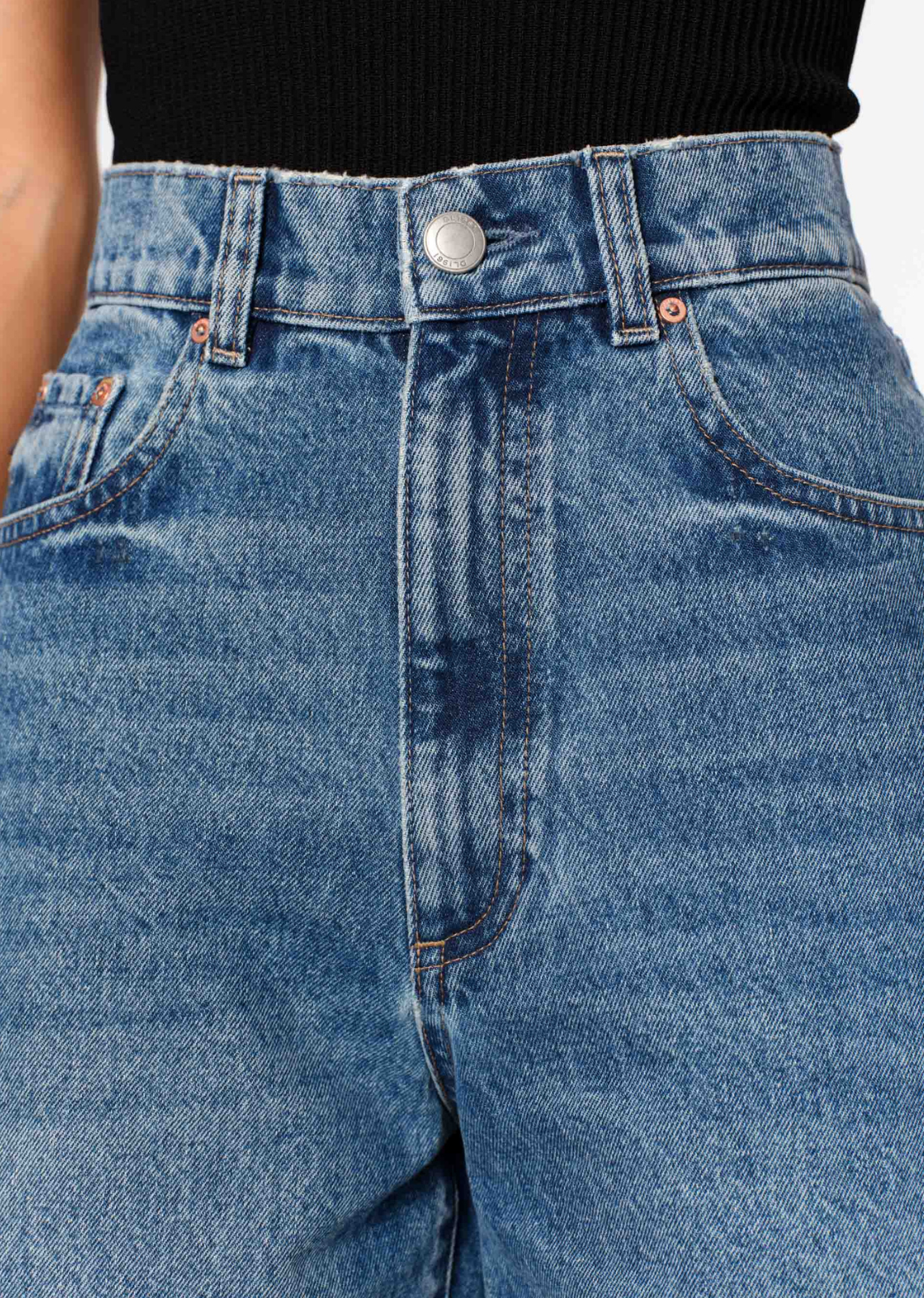 DL1961 Taylor High Rise Short - North Lake