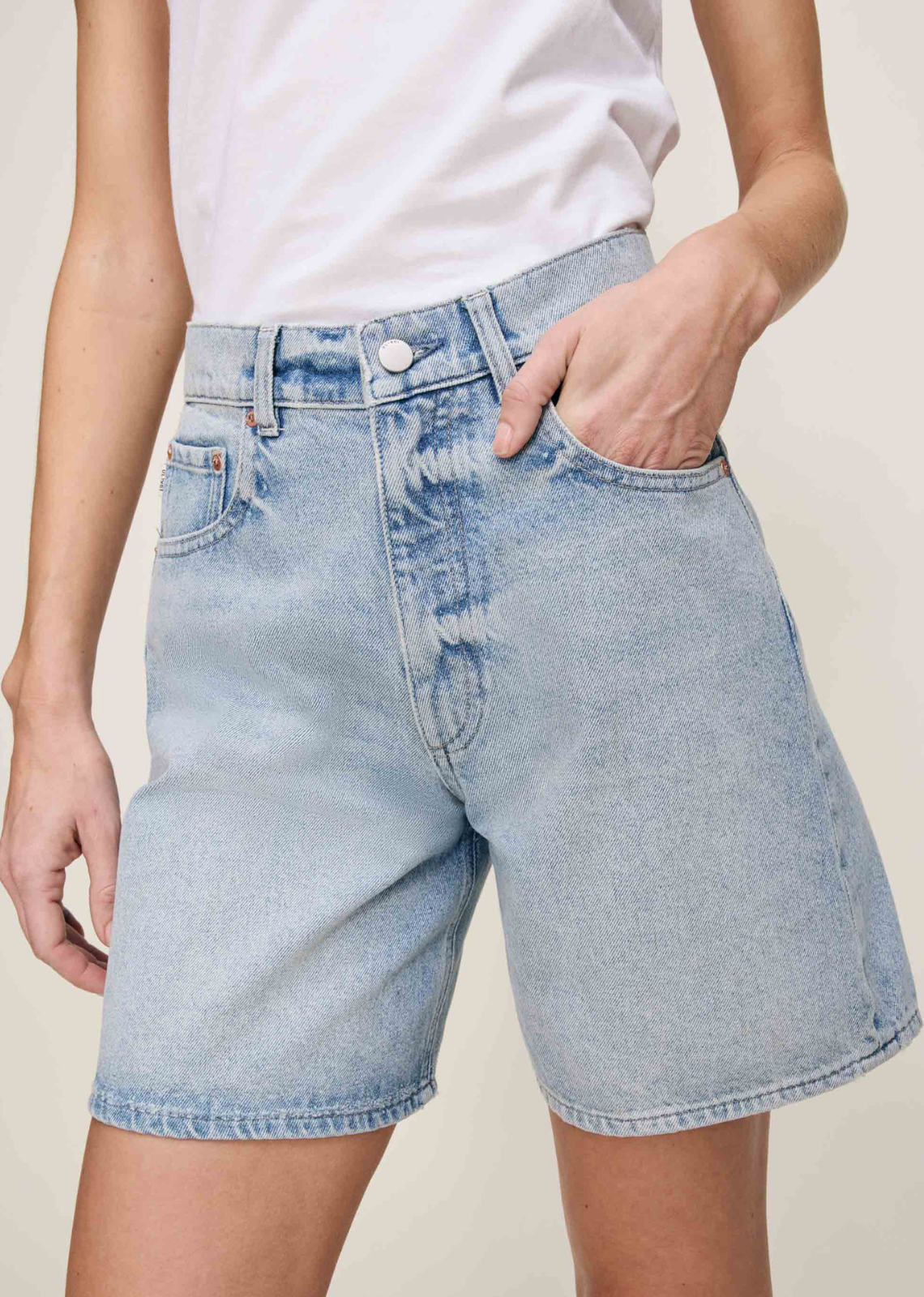 DL1961 Taylor High Rise Short - Vintage Light