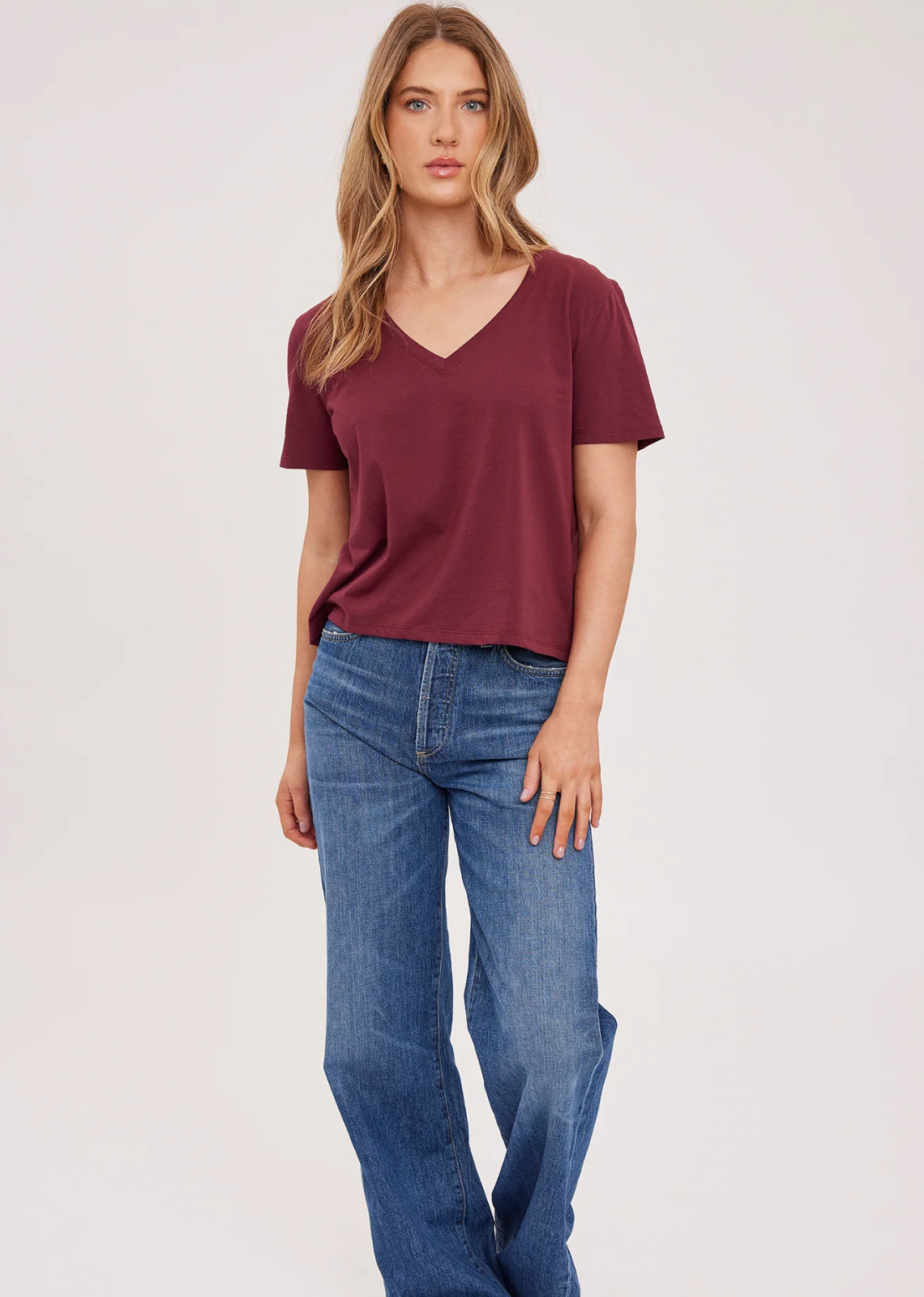 The Lucy t-shirt is part of our Icon Series, a collection of classic silhouettes made exceptional by the women who wear them. It's made of a cotton jersey fabric that has been garment dyed for a perfectly lived-in look. The v-neckline and relaxed fit pairs well with your favorite denim.