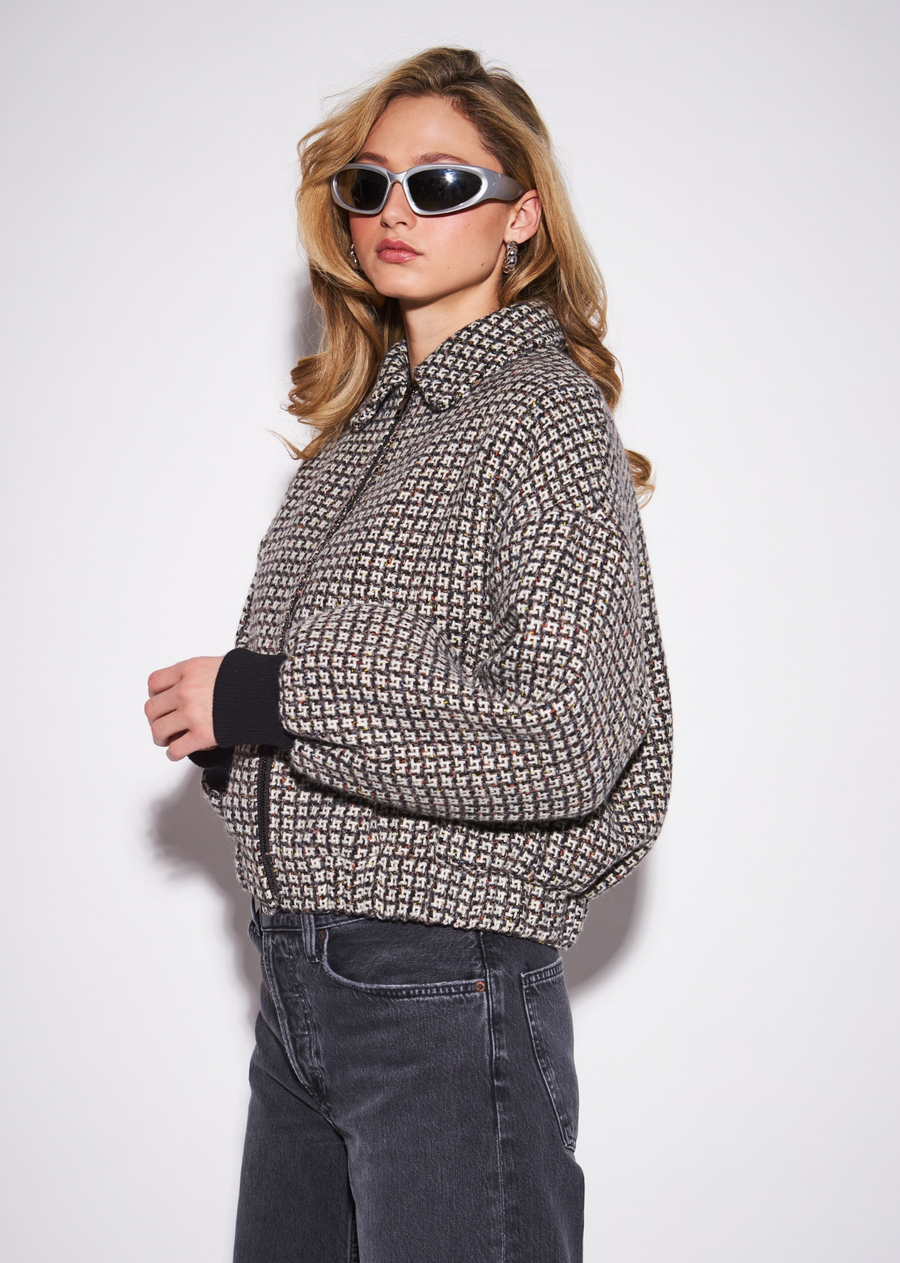 The Shad brings classic tailoring into a softer, more textural space with its tailored jacket silhouette and dimensional tweedconstruction. The structured shape gives the piece a polished finish, while the texture adds warmth and visual depth. Pair it with&nbsp;denim and boots for a sophisticated contrast, or style it with coordinating trousers for a modern take on traditional suiting.
