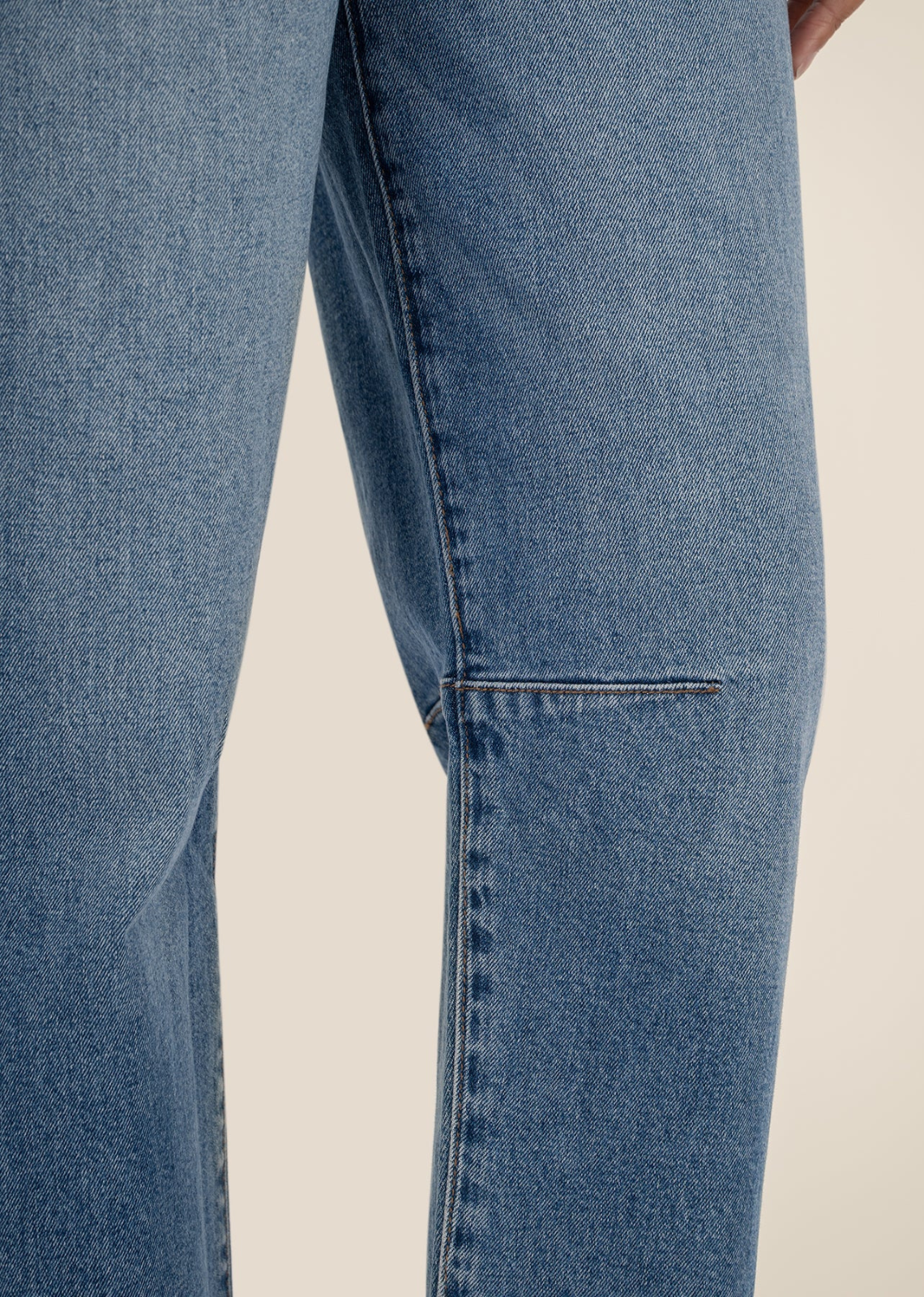 Kut From The Kloth Ashley Barrel Jean - Improving