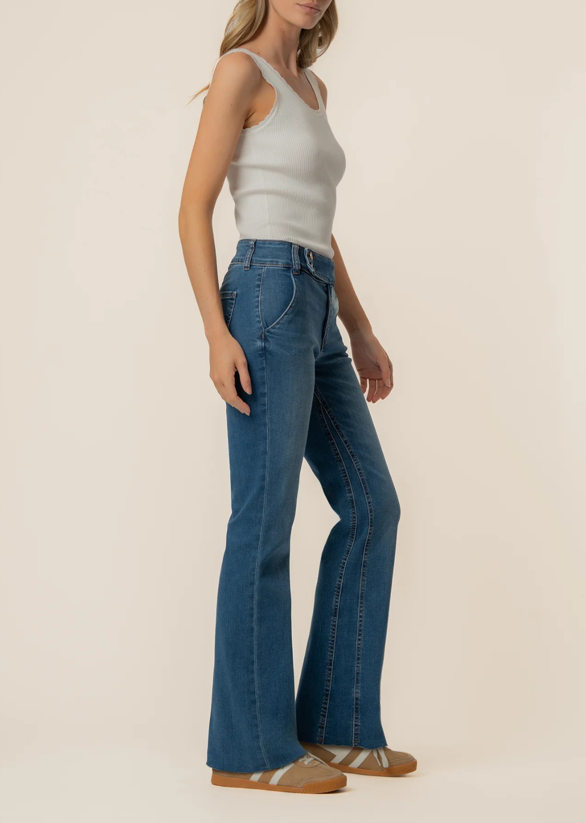 Kut From The Kloth Kelly High Rise Kick Flare Jean - Honest