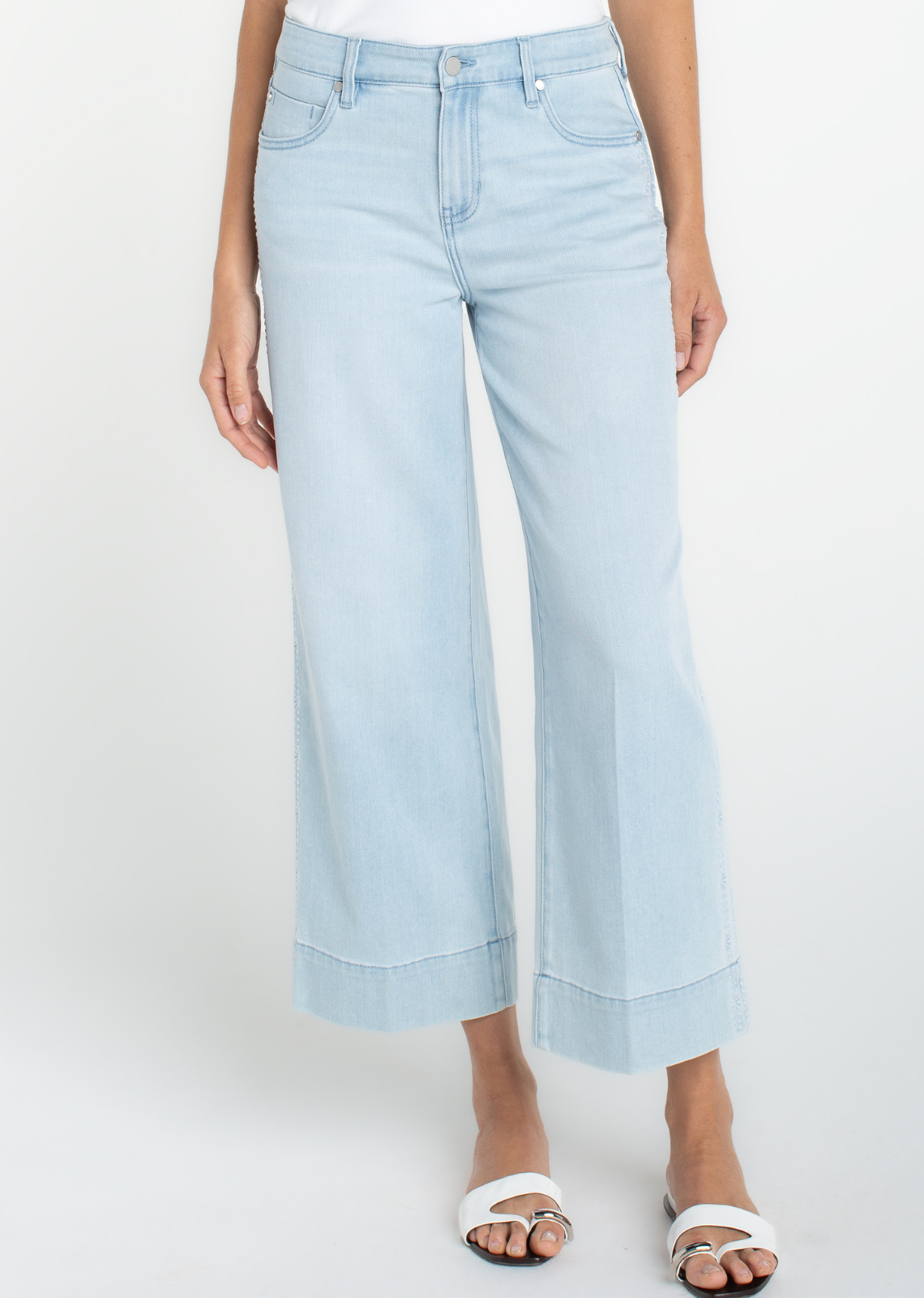 Liverpool Stride Wide Leg Jean - Marine Flowers