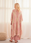 Nekane NKM Jacquard Kimono. Kimono in jacquard fabric. Side slits. 3/4 sleeves.