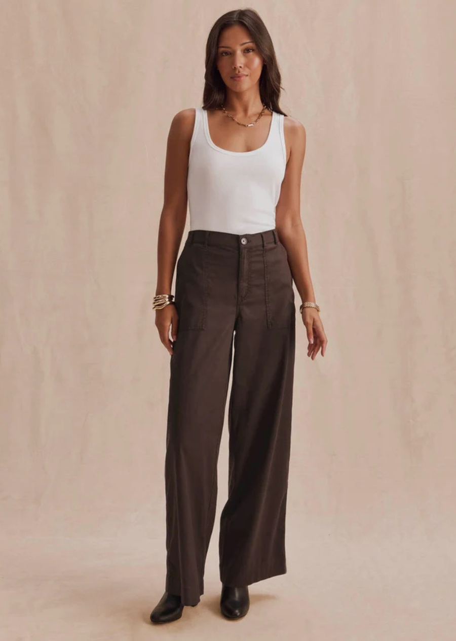 A wide leg pant with a clean silhouette and soft structured feel. The Colette Pant balances relaxed comfort with a more refined shape, making it an easy option for everyday styling through the season.