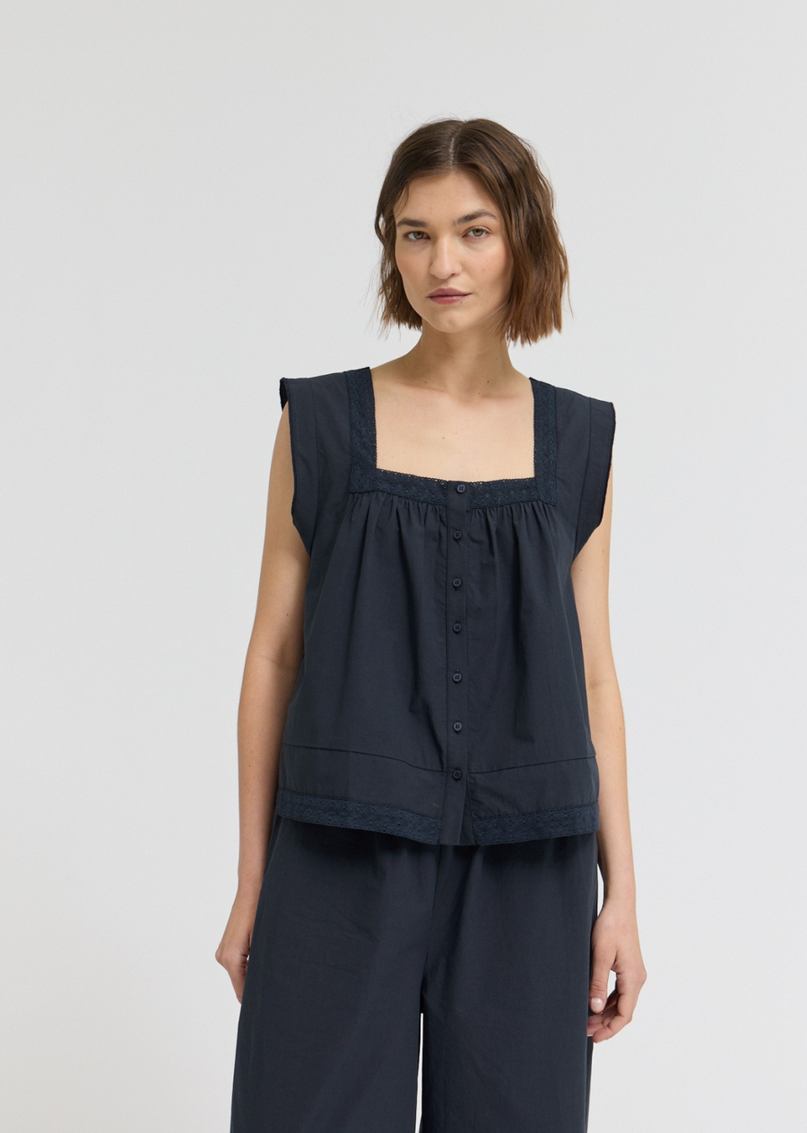 Tara Eyelet Trim Sleeveless Top