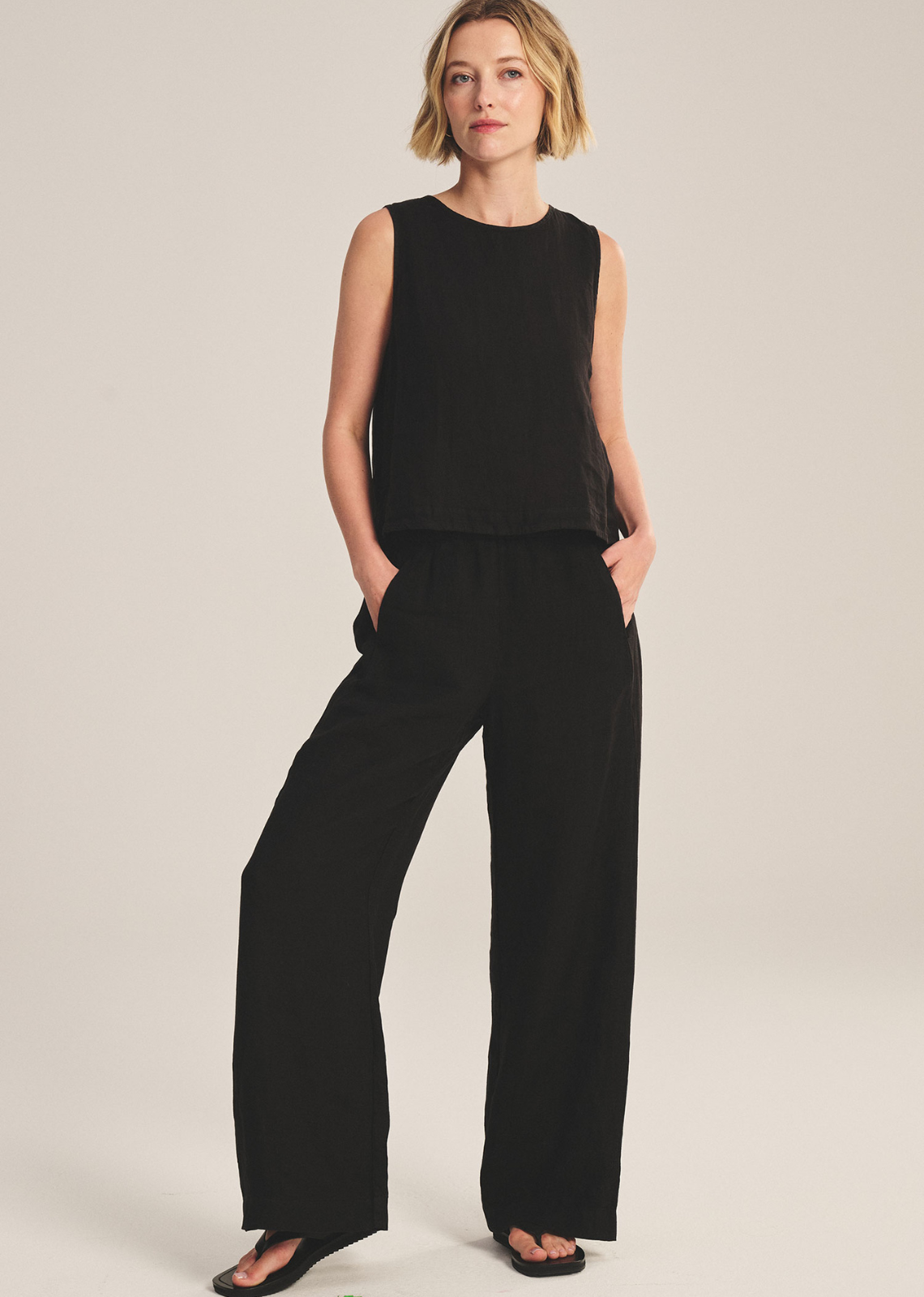 Velvet Lola Linen Pant - Black