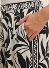Velvet Claudia Fiji Print Pant