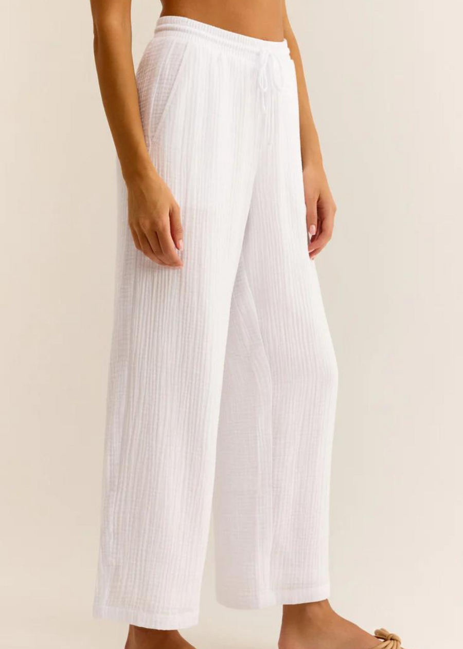 Z Supply Bondi Gauze Pant.Your  favorite gauze pant is here! Elevated double gauze fabric gives a luxe feel to this comfy pant With a longer inseam, wider waistband and straighter leg than our Barbados Gauze Pant this is a great option for everyday wear.