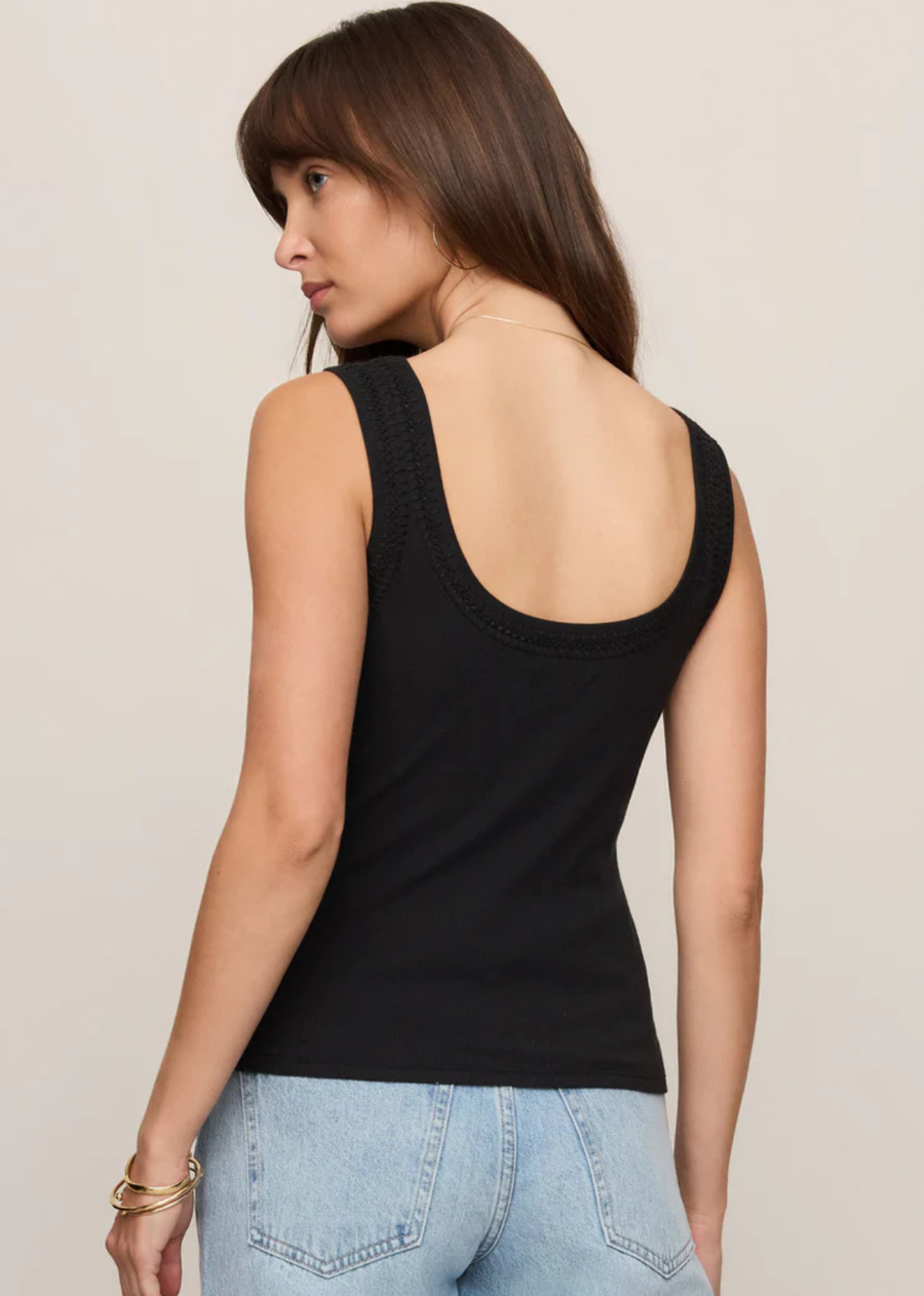 An easy essential with whipstitch details that feel extra special.