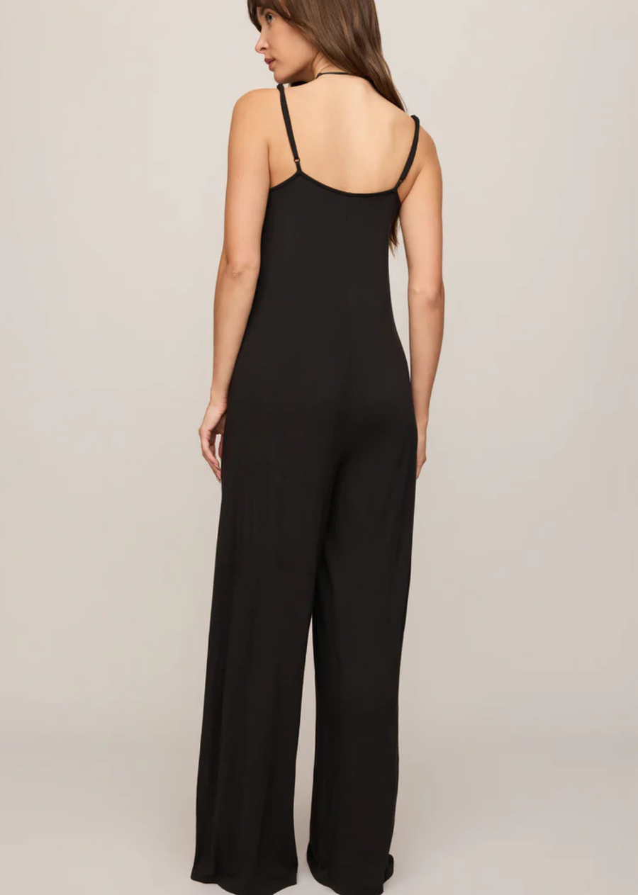 Clean, flattering, and endlessly versatile, this is the jumpsuit that makes getting dressed easy.