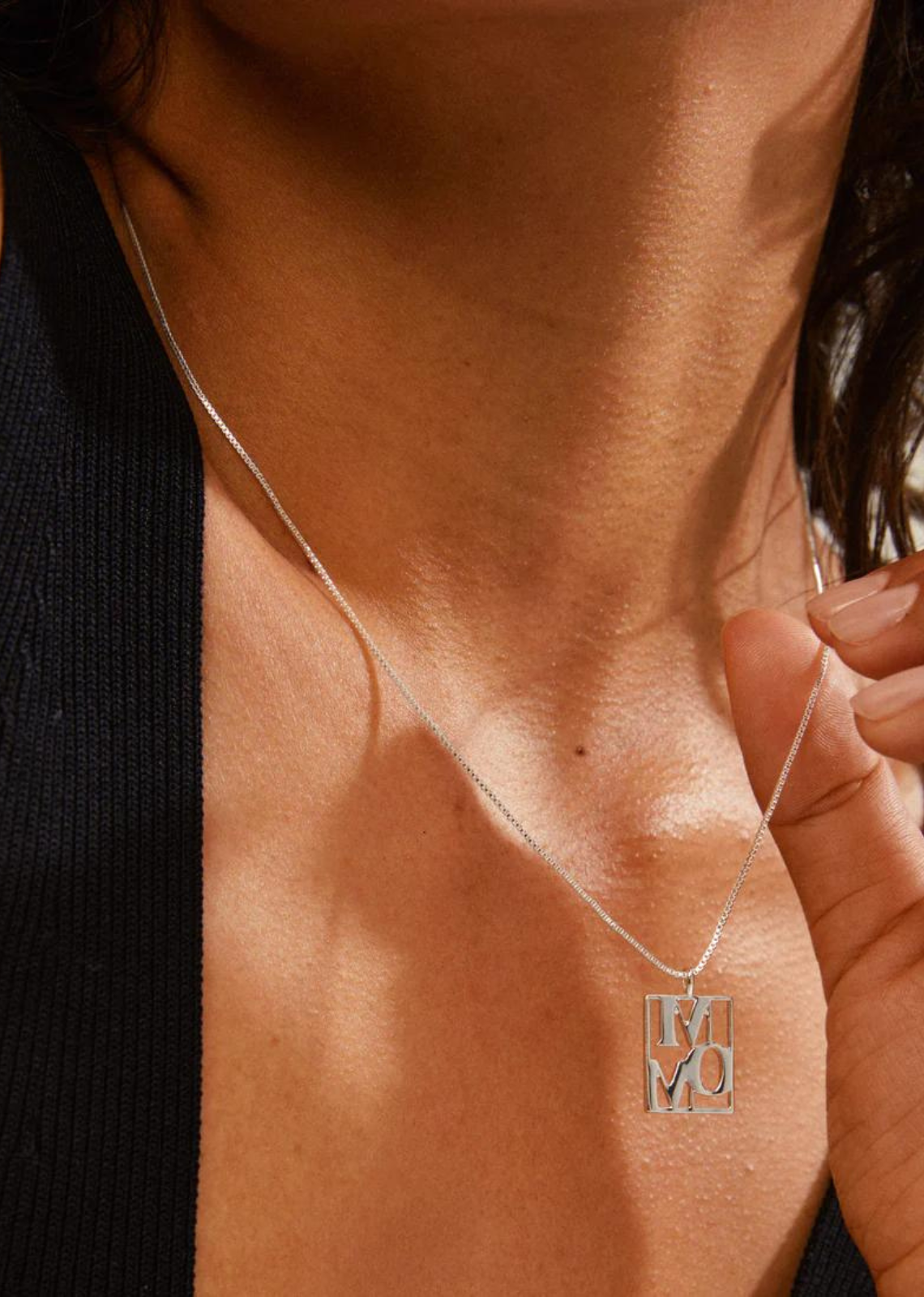 Love 2025 mom necklace