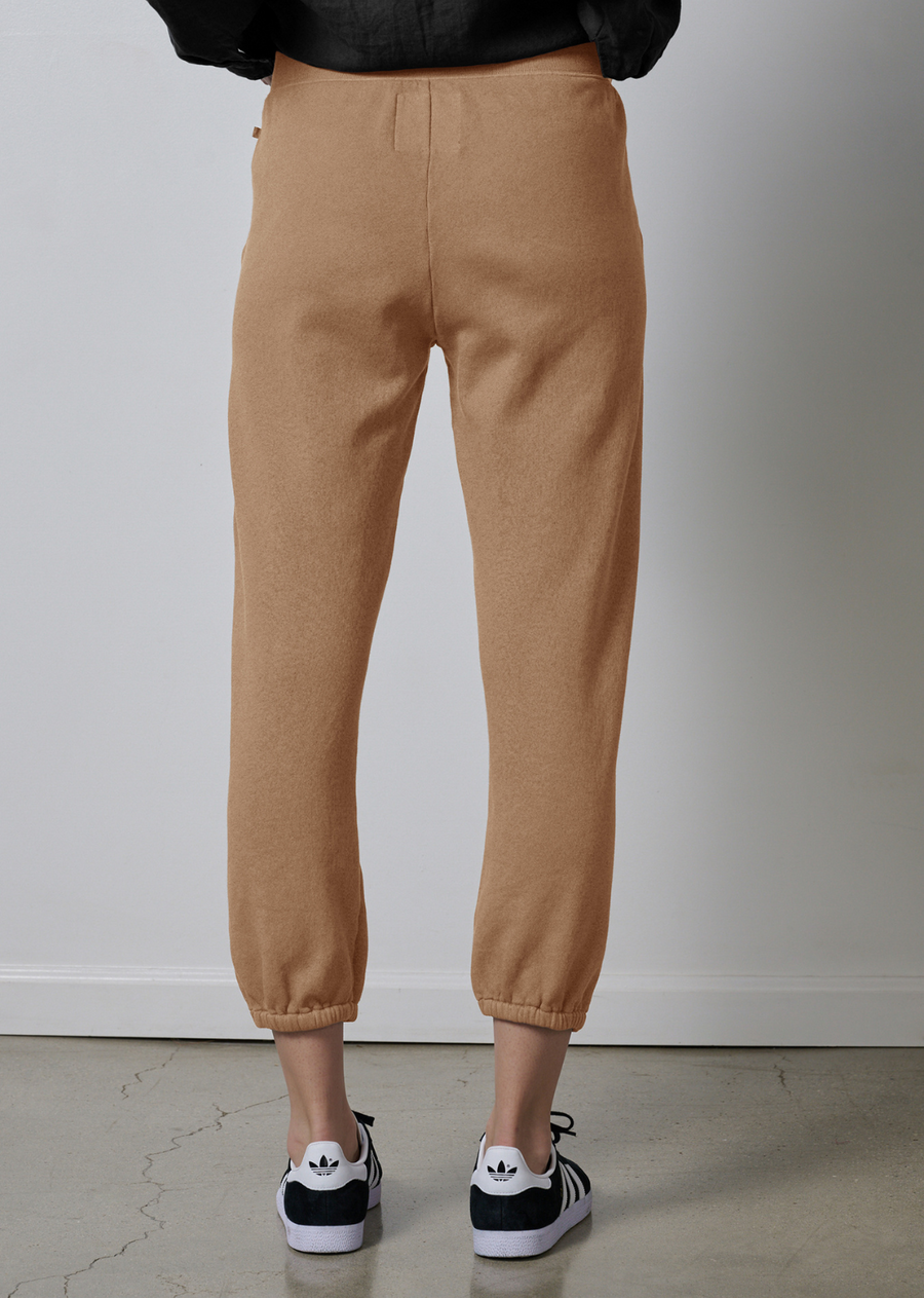 Velvet Zuma Organic Fleece Sweatpant Elevating the natural standard. Crafted from a soft, organic fleece, these joggers have a slight cinch at the ankle and an elastic waist. Wear them low on the hips for extra slouch.