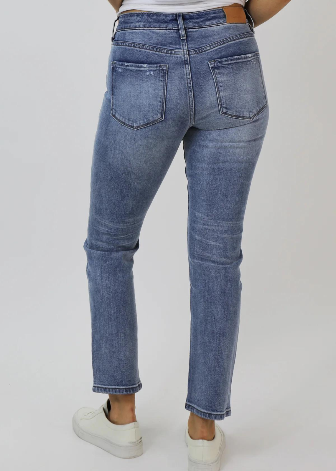 The bay womens jeans 2025